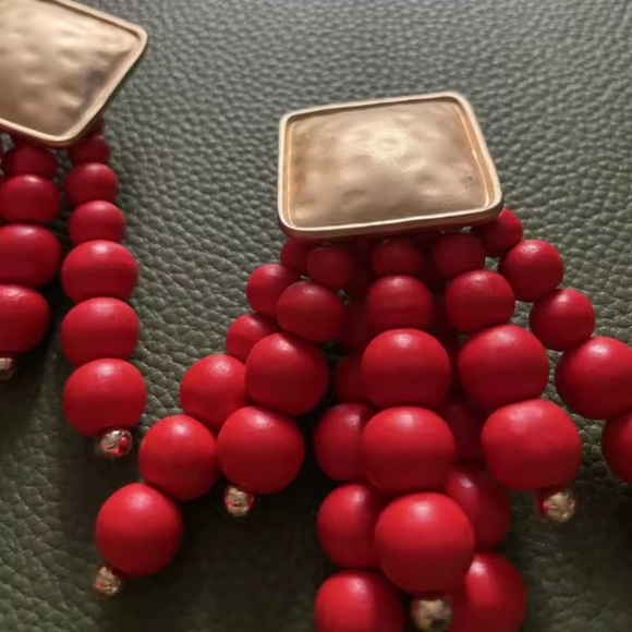 Fancy Red Beaded Earrings - Picture 6 of 9